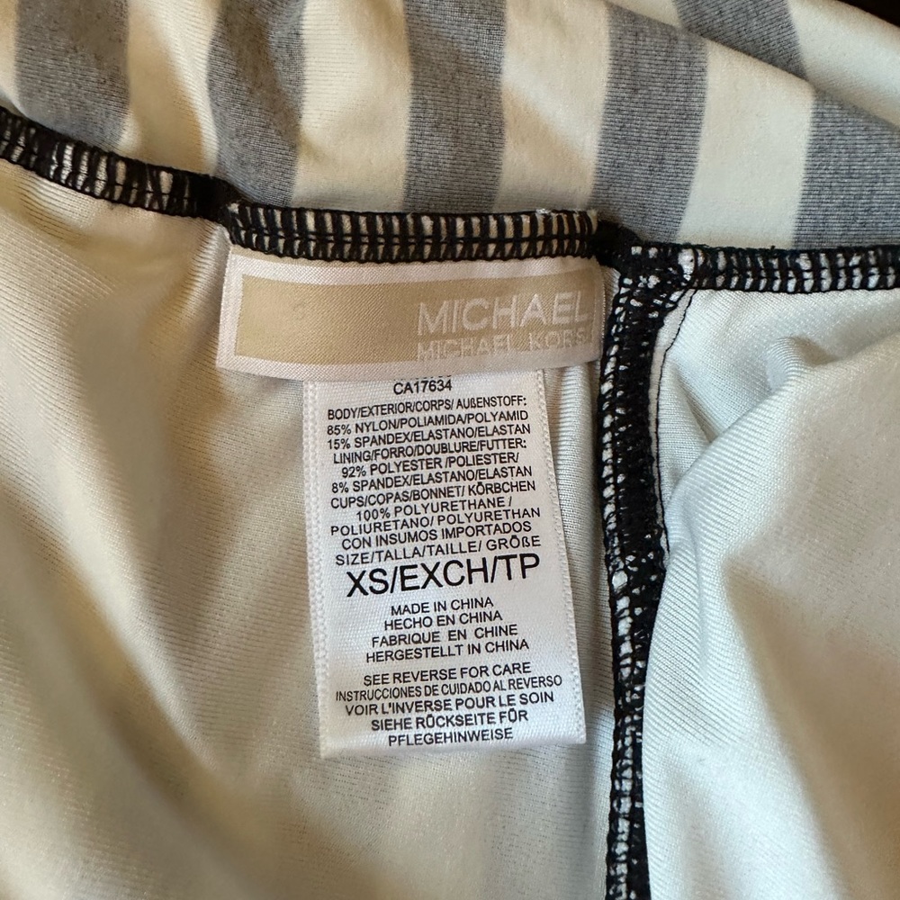 Michael Kors black and white strip tankini with padded built-in support. XS NWOT - Picture 5 of 6